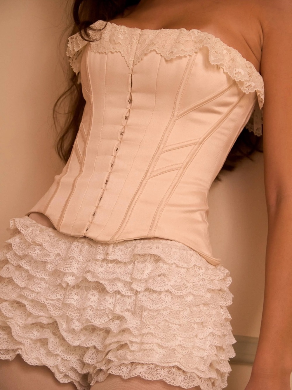 HOUSE OF CB 'Idella' Cream Satin Lace Trim Corset Top /Size XS cup A-C NWOT